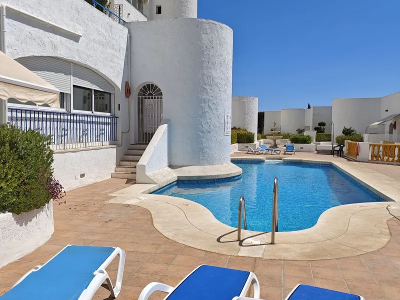 Magnificent apartment with stunning views in Mijas Golf.