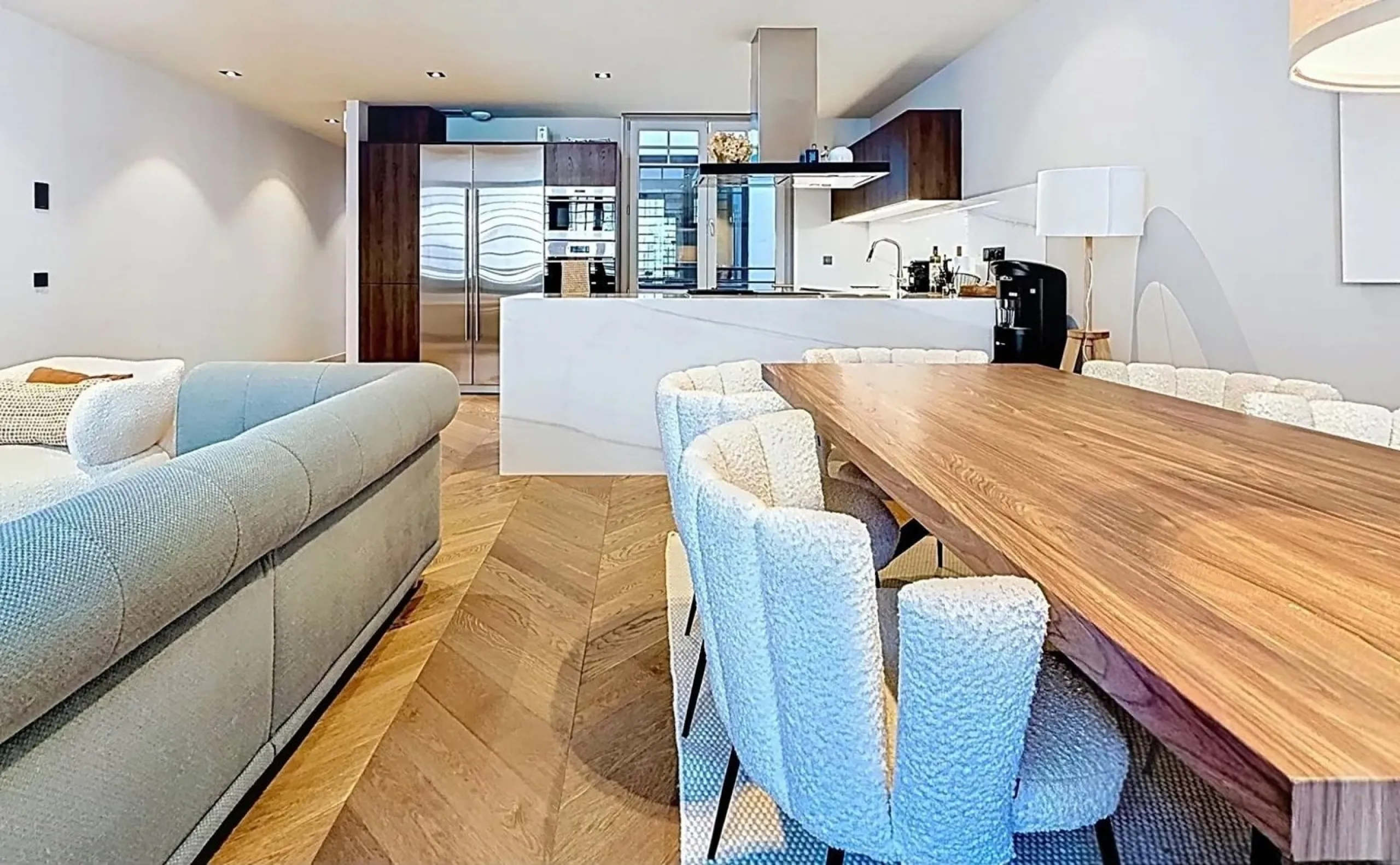 Exclusive Luxury 1-Bedroom Apartment in the Heart of Barcelona