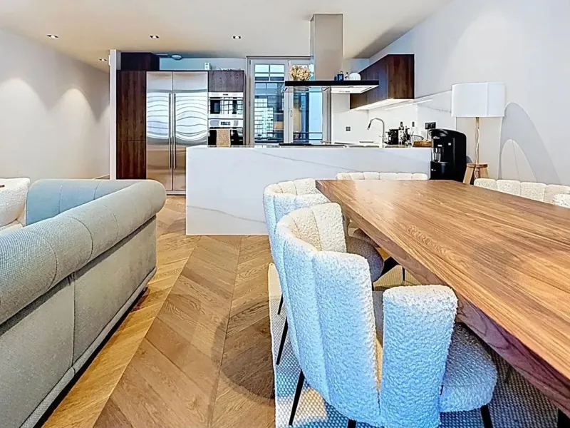 Exclusive Luxury 1-Bedroom Apartment in the Heart of Barcelona