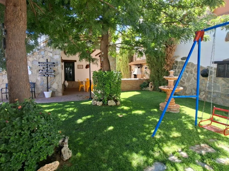 -Newly built property with 3 apartments in Arriate, ready to move into and with a valid tourist license.