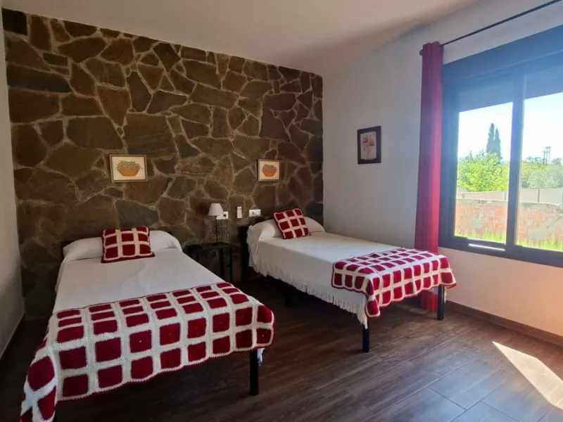 -Newly built property with 3 apartments in Arriate, ready to move into and with a valid tourist license.