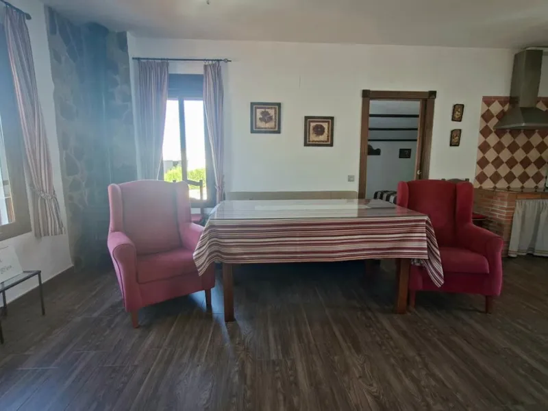 -Newly built property with 3 apartments in Arriate, ready to move into and with a valid tourist license.