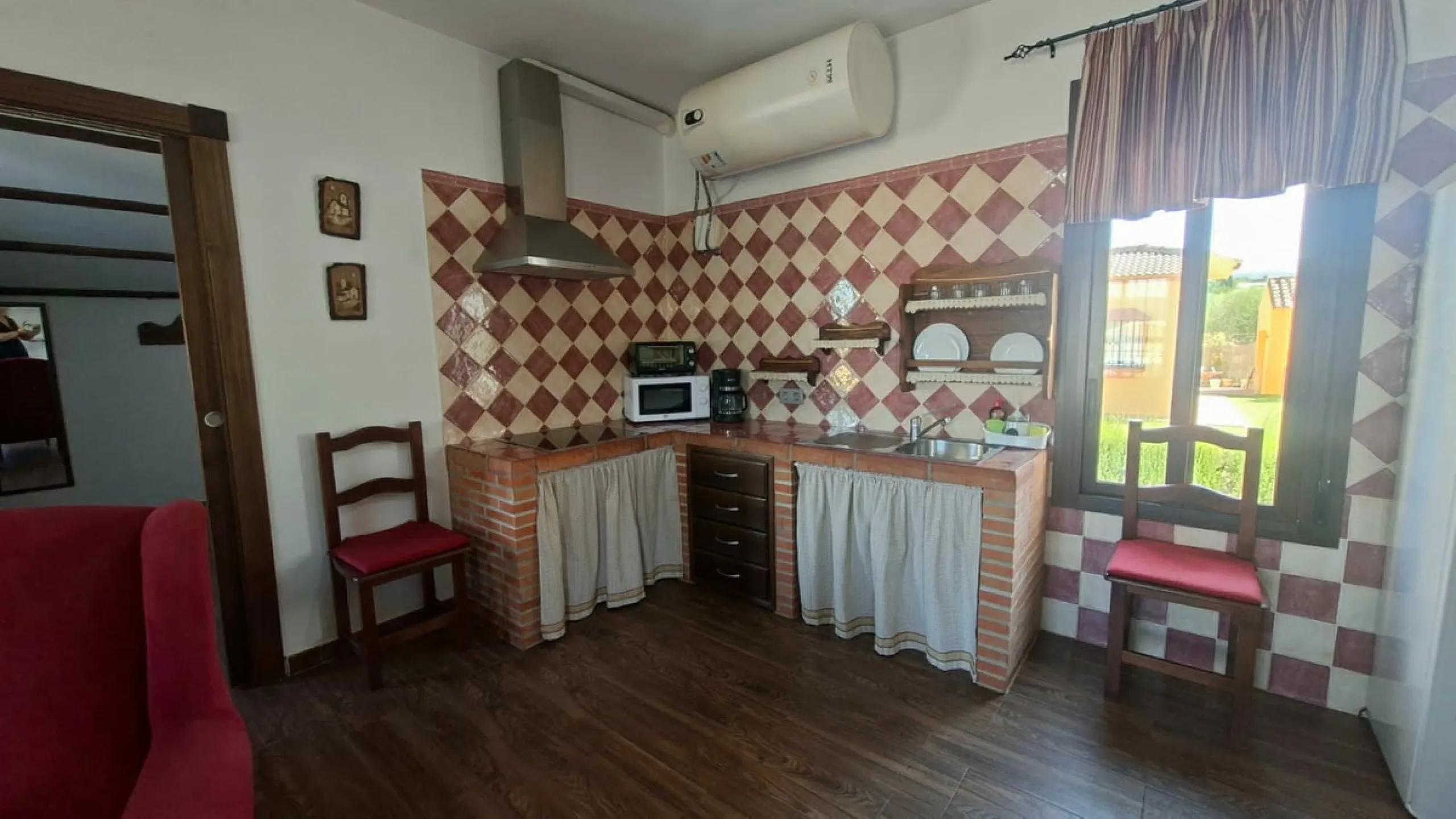 -Newly built property with 3 apartments in Arriate, ready to move into and with a valid tourist license.