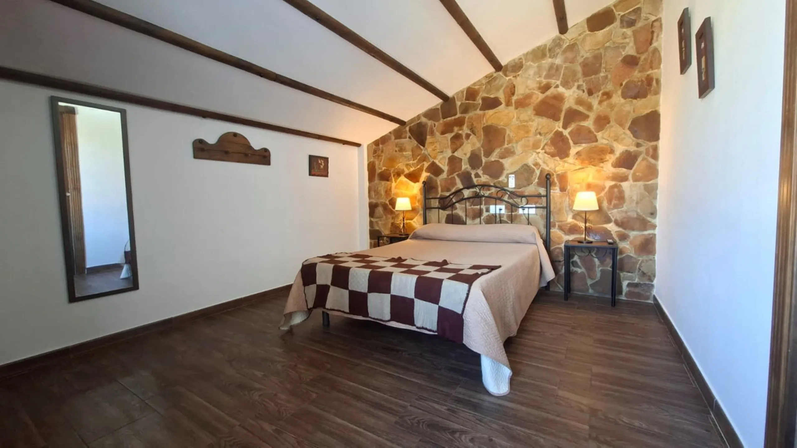 -Newly built property with 3 apartments in Arriate, ready to move into and with a valid tourist license.