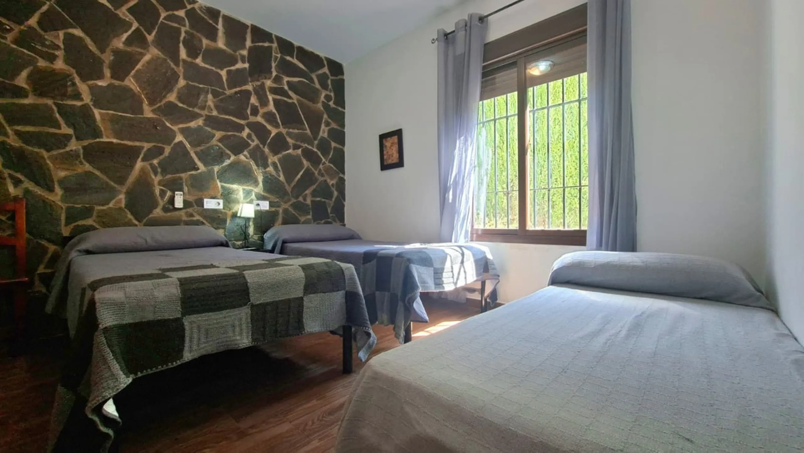 -Newly built property with 3 apartments in Arriate, ready to move into and with a valid tourist license.
