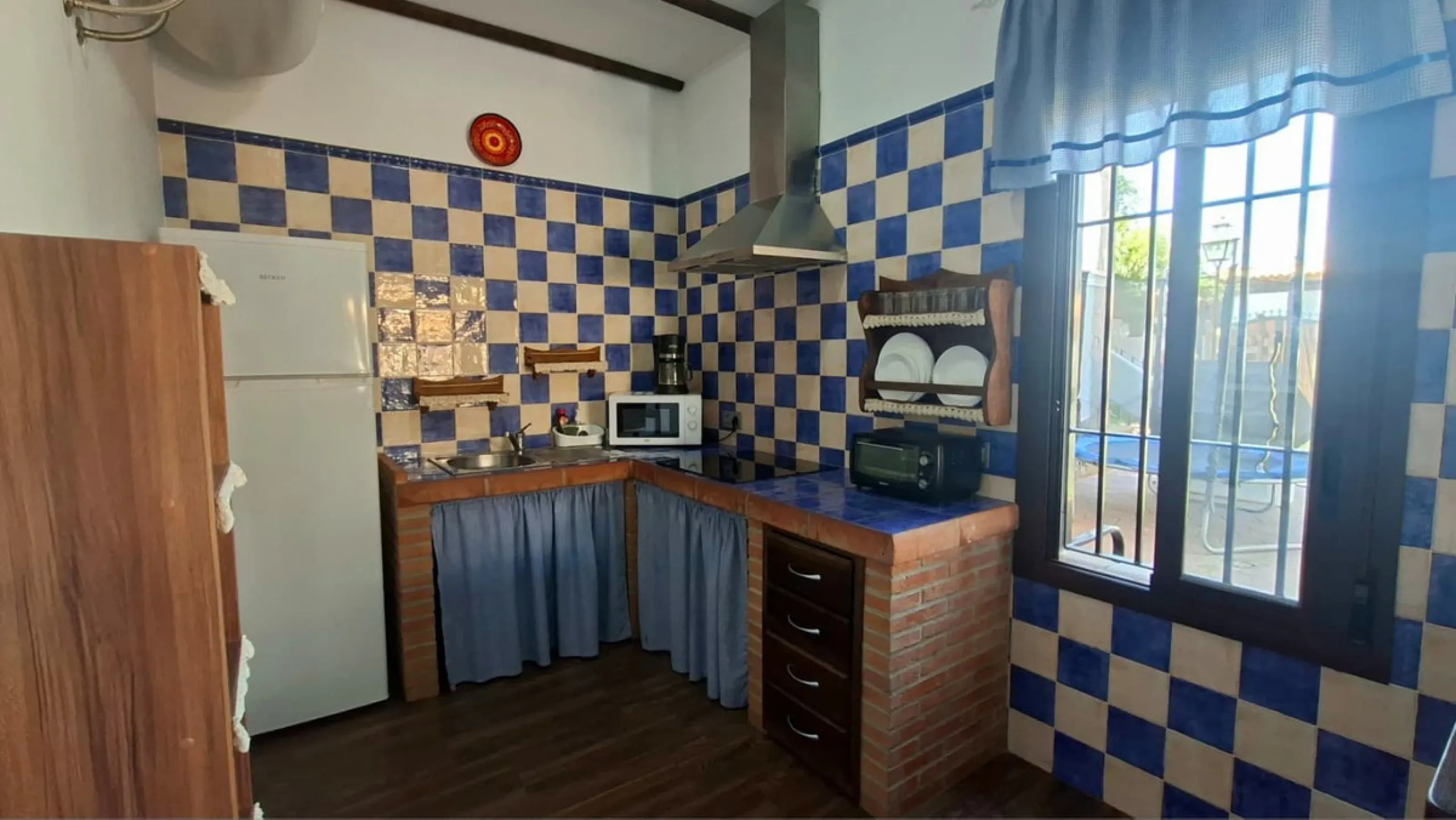 -Newly built property with 3 apartments in Arriate, ready to move into and with a valid tourist license.