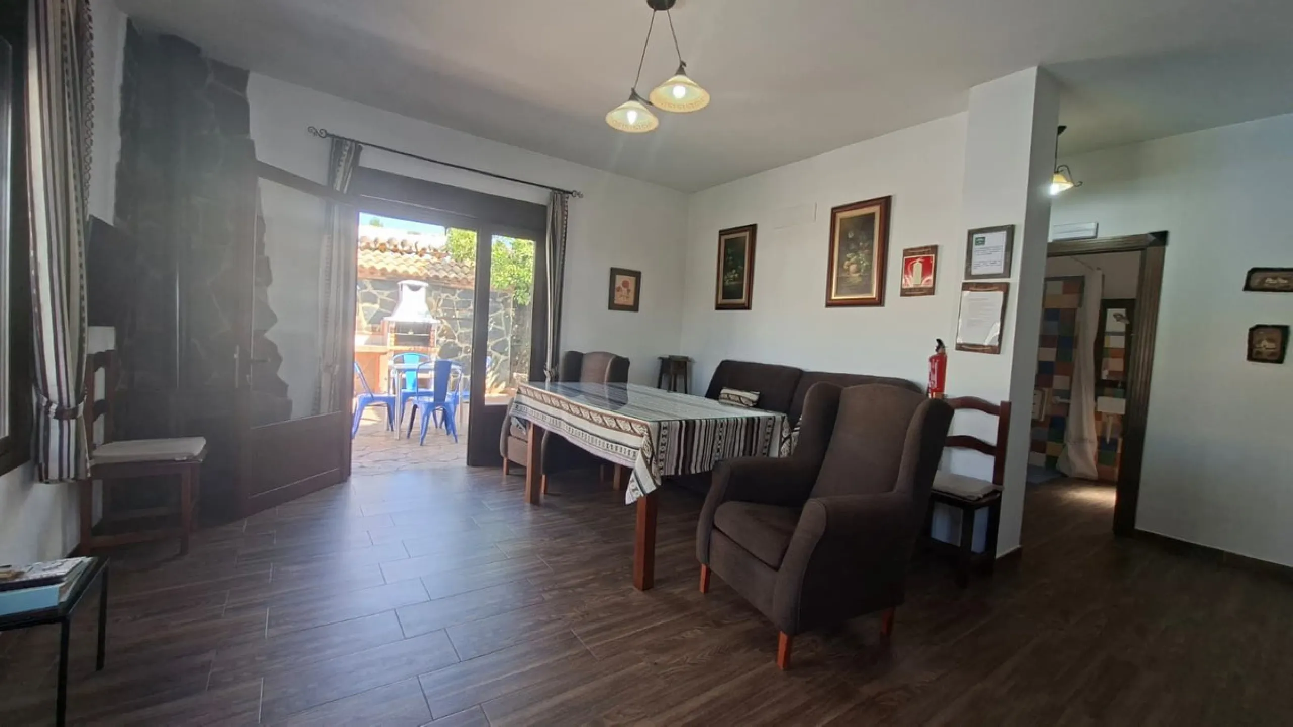 -Newly built property with 3 apartments in Arriate, ready to move into and with a valid tourist license.