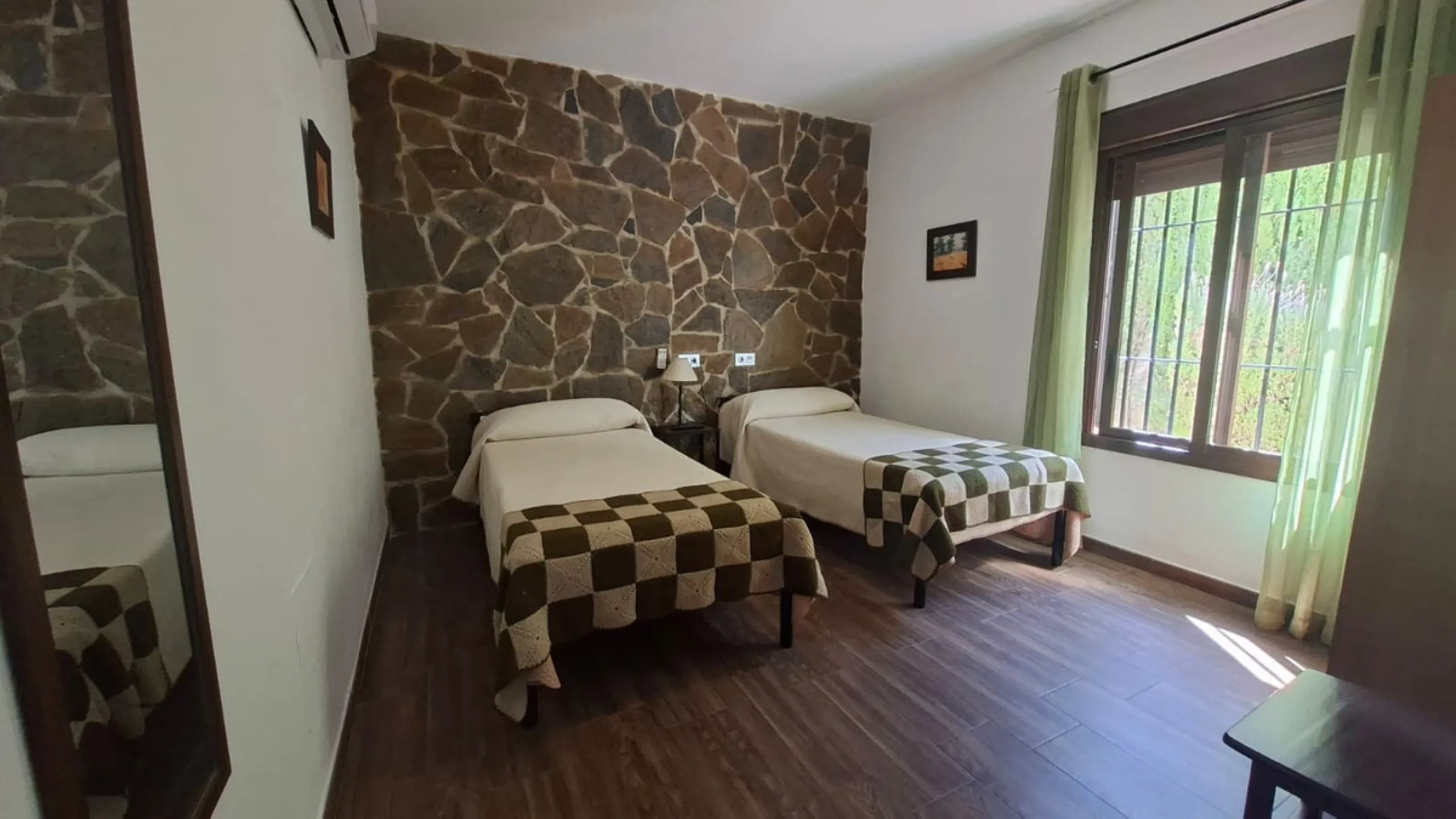 -Newly built property with 3 apartments in Arriate, ready to move into and with a valid tourist license.