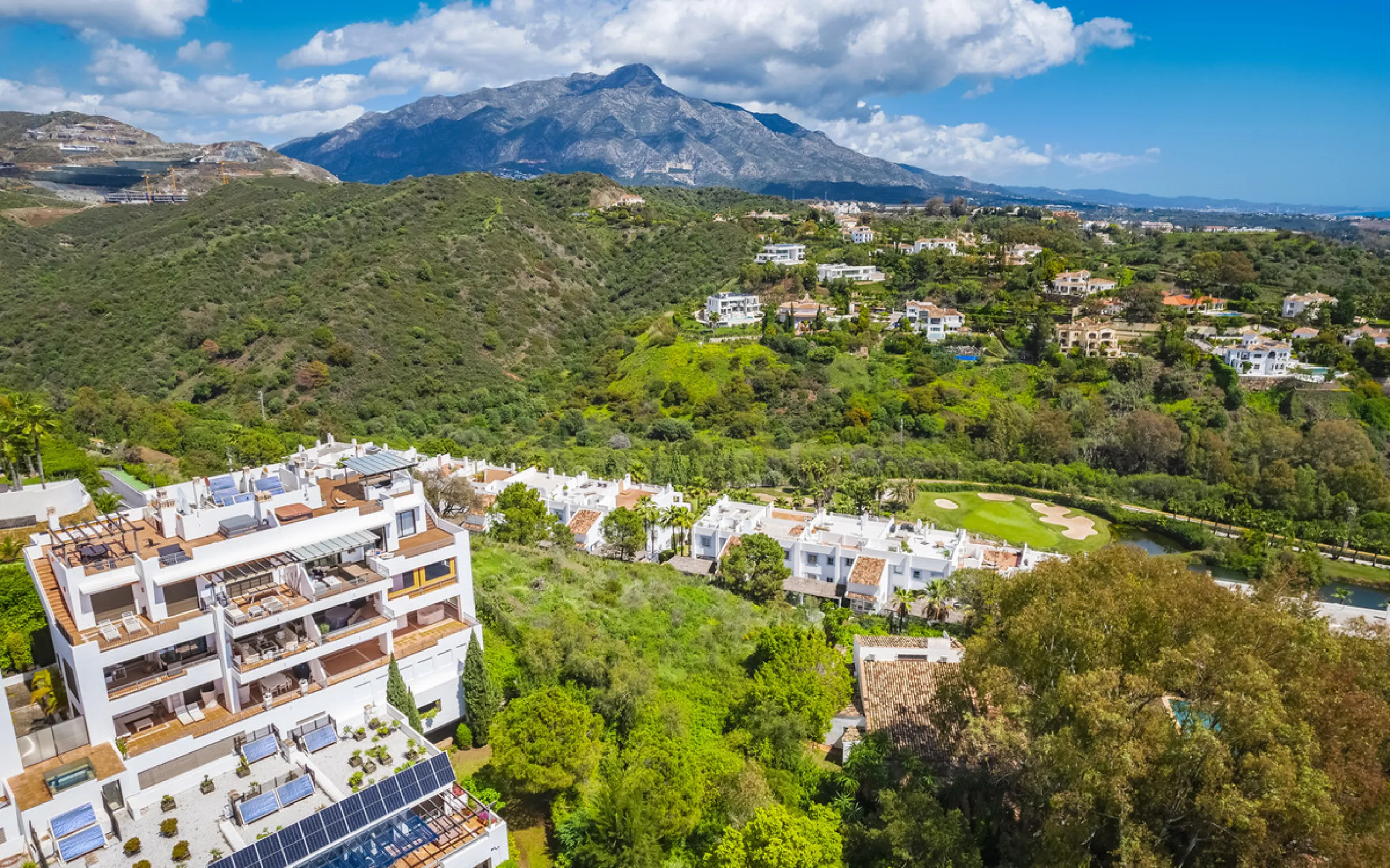 Located within the tranquil and prestigious enclave of El Herrojo in Benahavís, this beautiful plot offers a rare opportunity to create a bespoke villa in one of Marbella's most desirable residential areas.