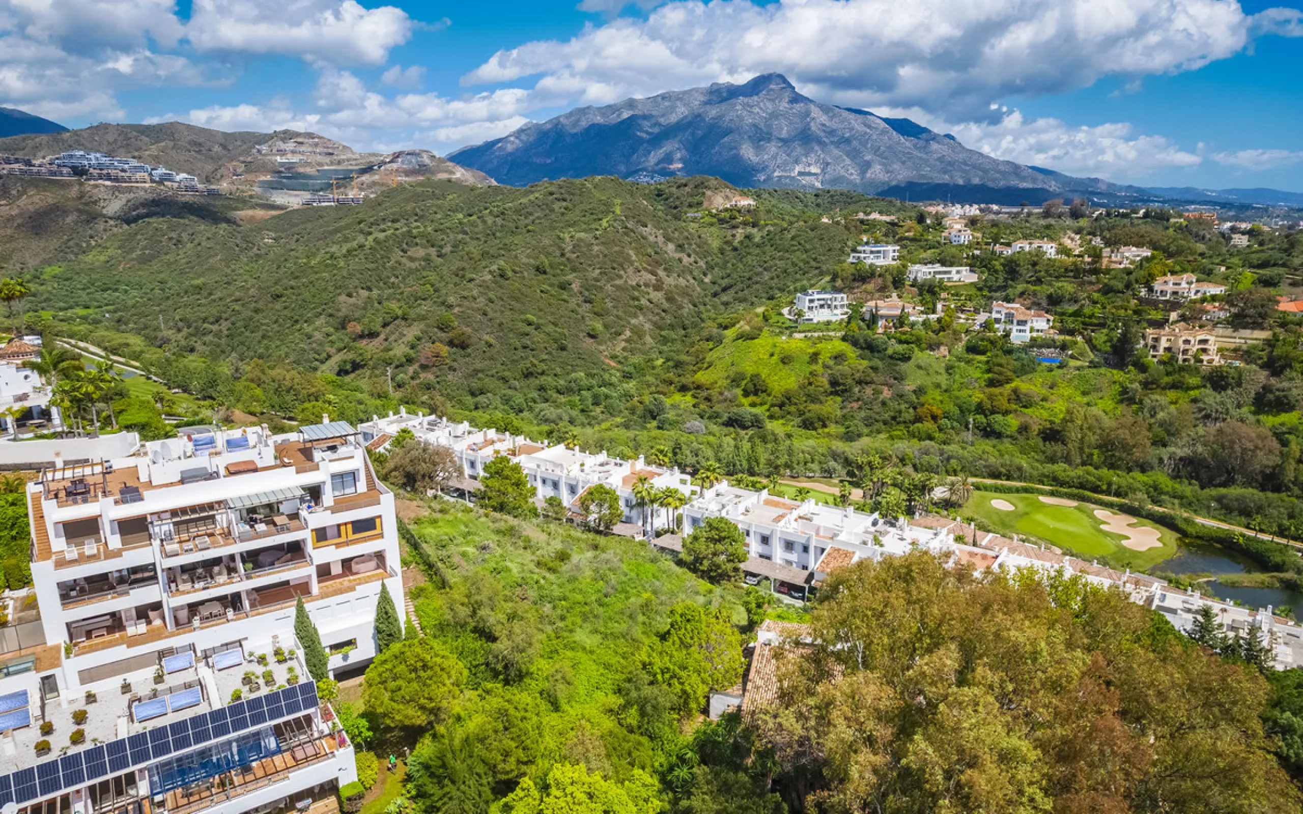 Located within the tranquil and prestigious enclave of El Herrojo in Benahavís, this beautiful plot offers a rare opportunity to create a bespoke villa in one of Marbella's most desirable residential areas.