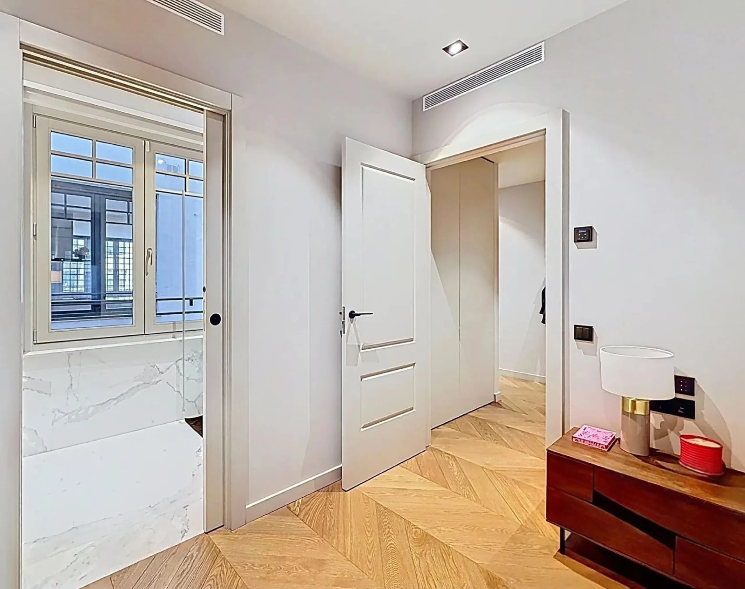 Exclusive Luxury 1-Bedroom Apartment in the Heart of Barcelona