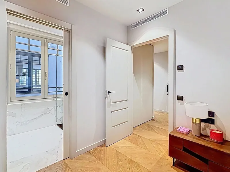Exclusive Luxury 1-Bedroom Apartment in the Heart of Barcelona