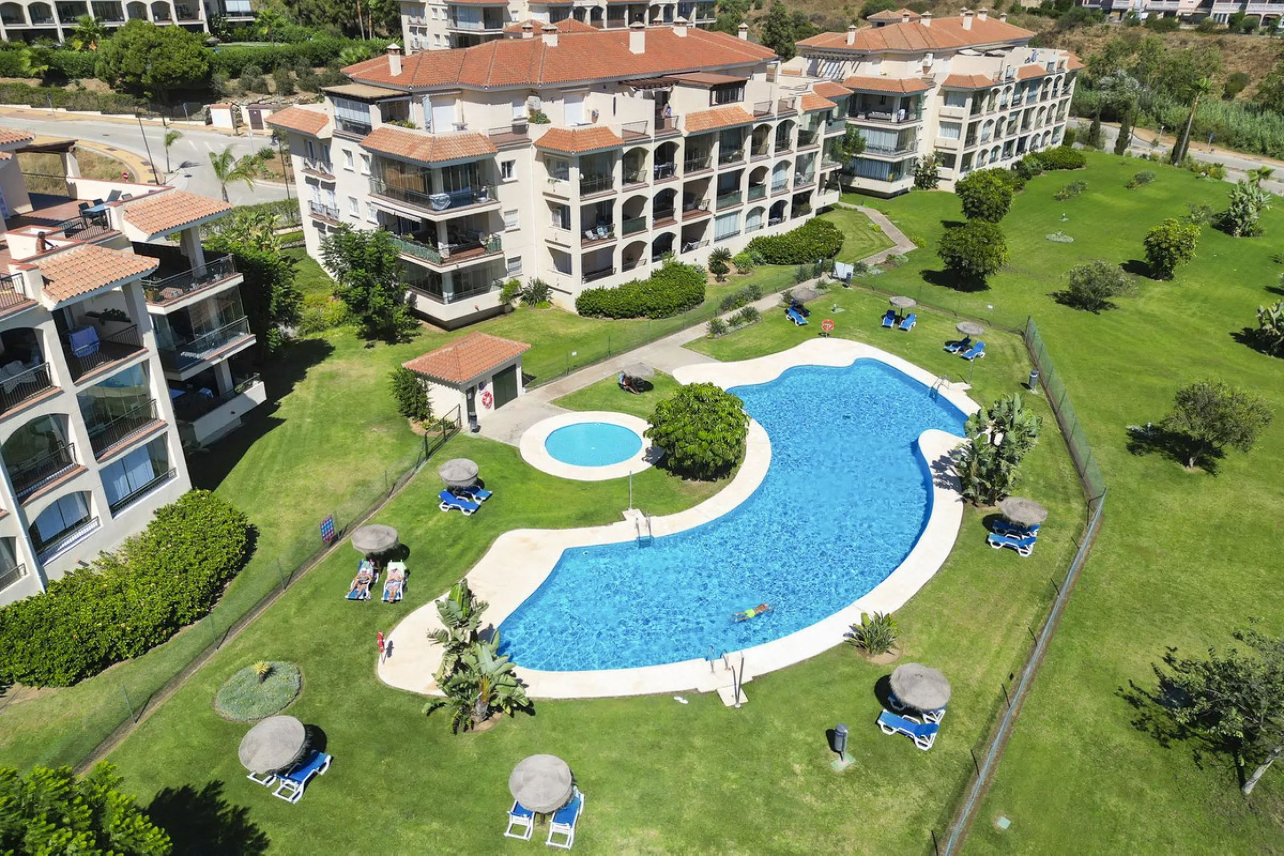 Apartment - Top Floor Apartment в продаже в Mijas, Málaga. В доме 2 спален и 2 ванных комнат. Площадь дома 113 м²