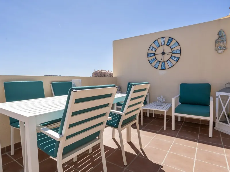 Apartment - Top Floor Apartment в продаже в Mijas, Málaga. В доме 2 спален и 2 ванных комнат. Площадь дома 113 м²
