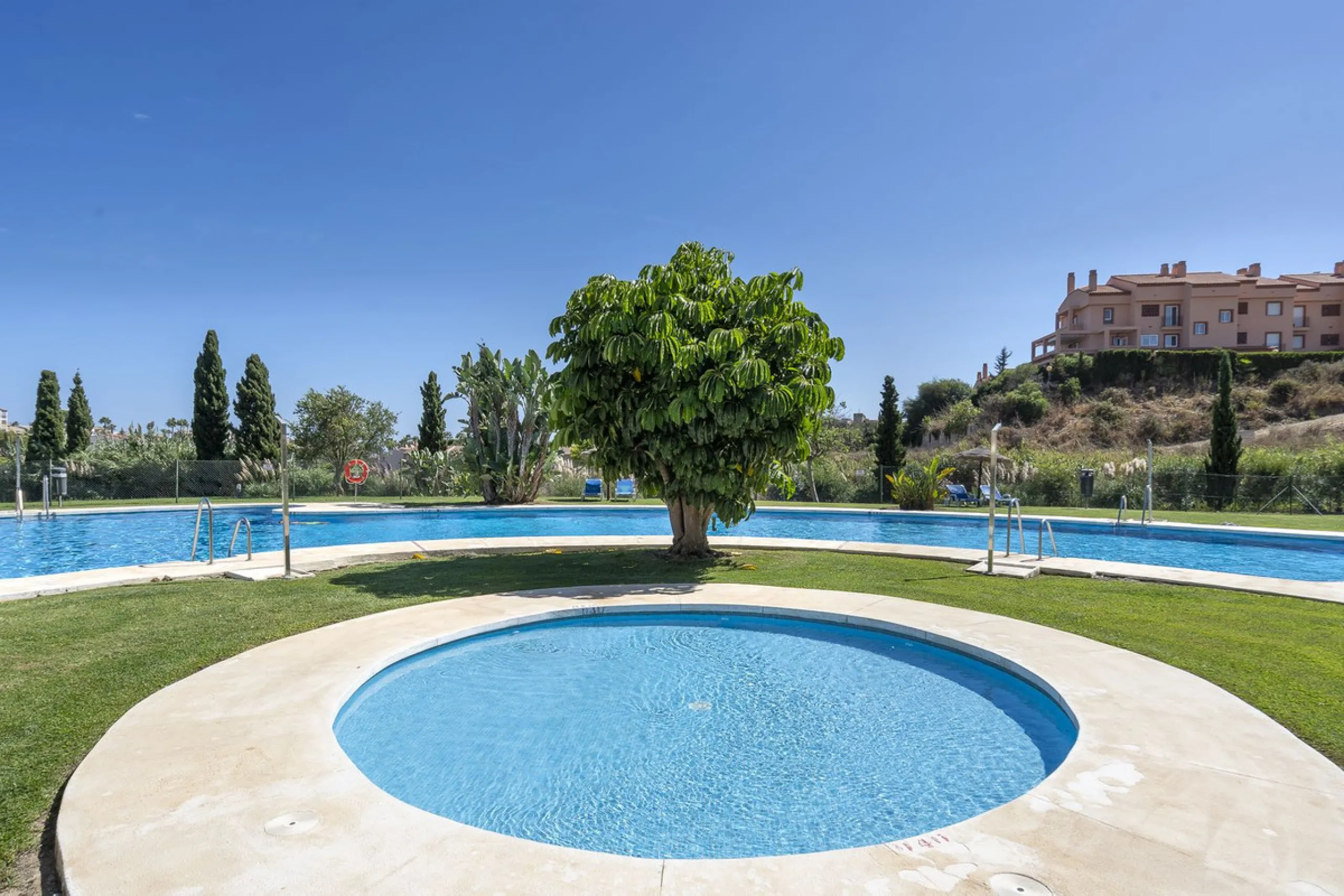 Apartment - Top Floor Apartment в продаже в Mijas, Málaga. В доме 2 спален и 2 ванных комнат. Площадь дома 113 м²