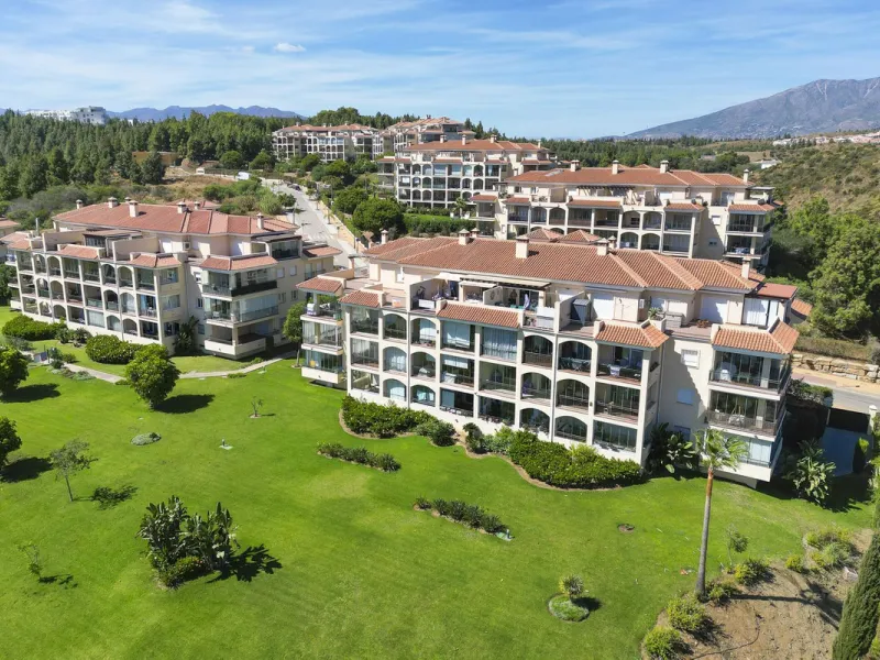 Apartment - Top Floor Apartment в продаже в Mijas, Málaga. В доме 2 спален и 2 ванных комнат. Площадь дома 113 м²