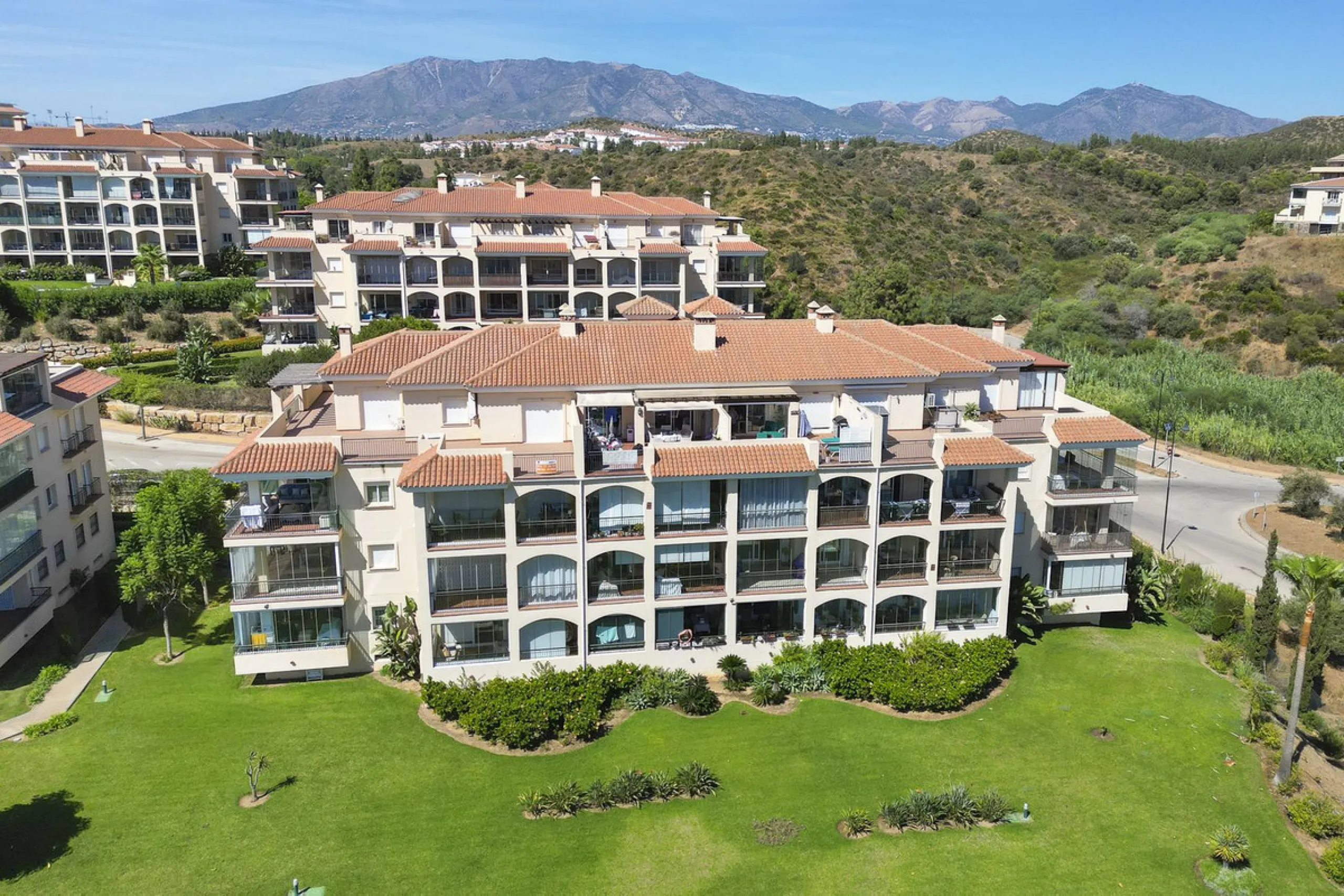 Apartment - Top Floor Apartment в продаже в Mijas, Málaga. В доме 2 спален и 2 ванных комнат. Площадь дома 113 м²