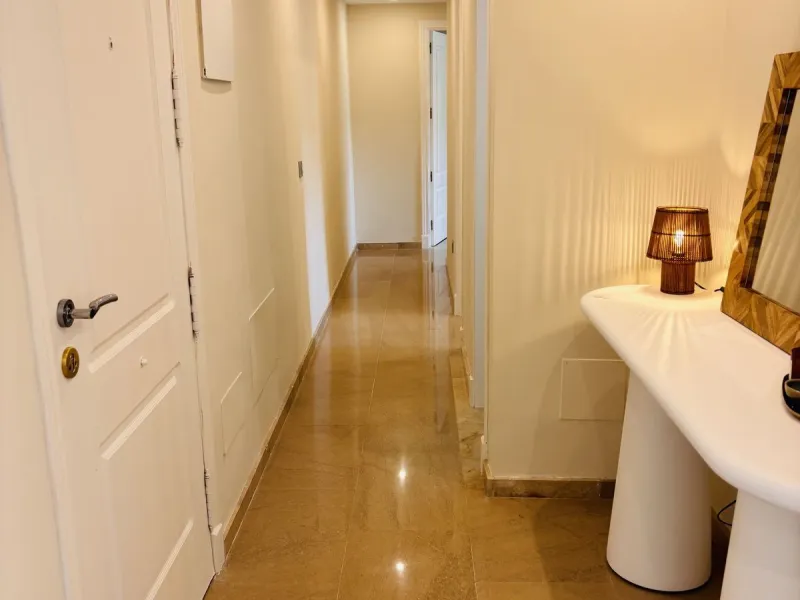 Apartment - Ground Floor Apartment в продаже в Manilva, Málaga. В доме 3 спален и 2 ванных комнат. Площадь дома 157 м²