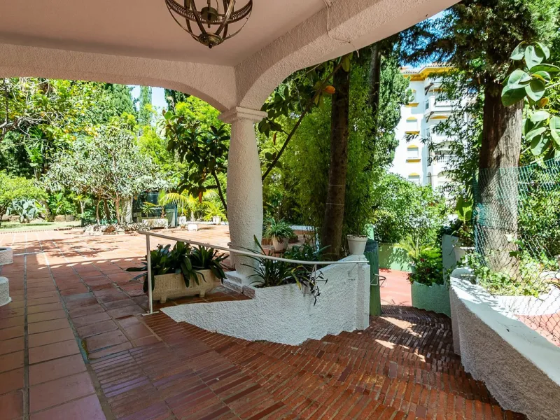 EXCLUSIVE INVESTMENT OPPORTUNITY IN THE HEART OF MARBELLA!