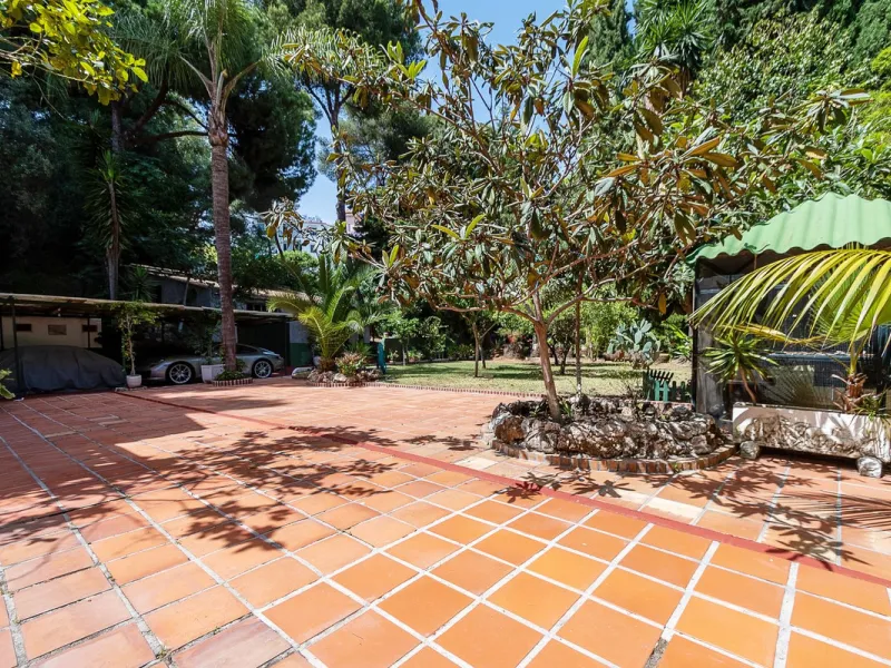 EXCLUSIVE INVESTMENT OPPORTUNITY IN THE HEART OF MARBELLA!
