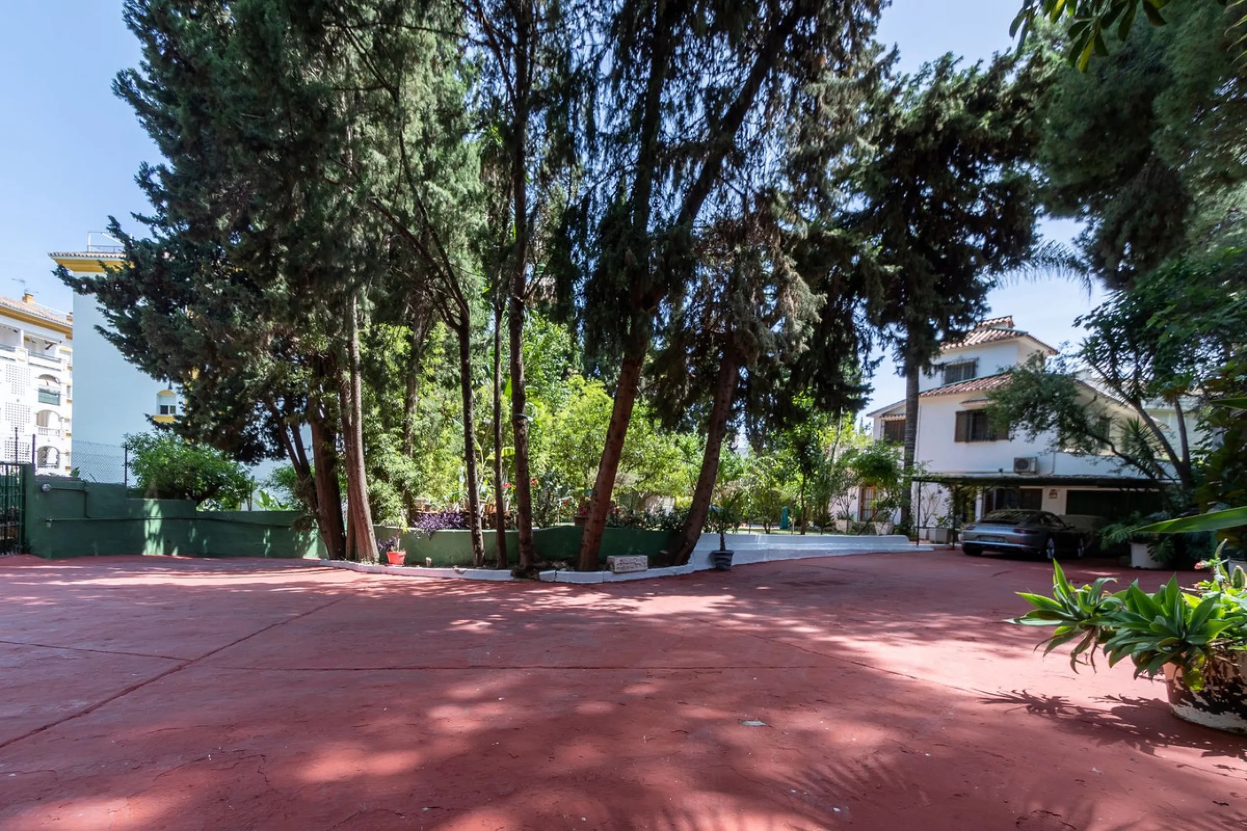 EXCLUSIVE INVESTMENT OPPORTUNITY IN THE HEART OF MARBELLA!