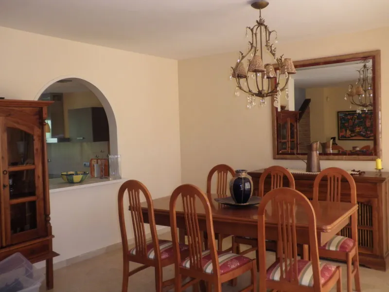 Stunning South-Facing Townhouse Near the Beach and Laguna Village – Motivated Seller!