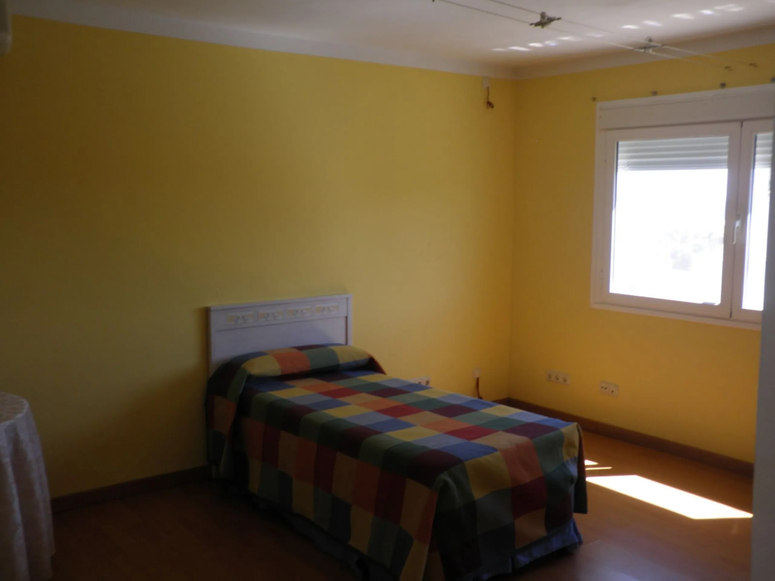 Stunning South-Facing Townhouse Near the Beach and Laguna Village – Motivated Seller!