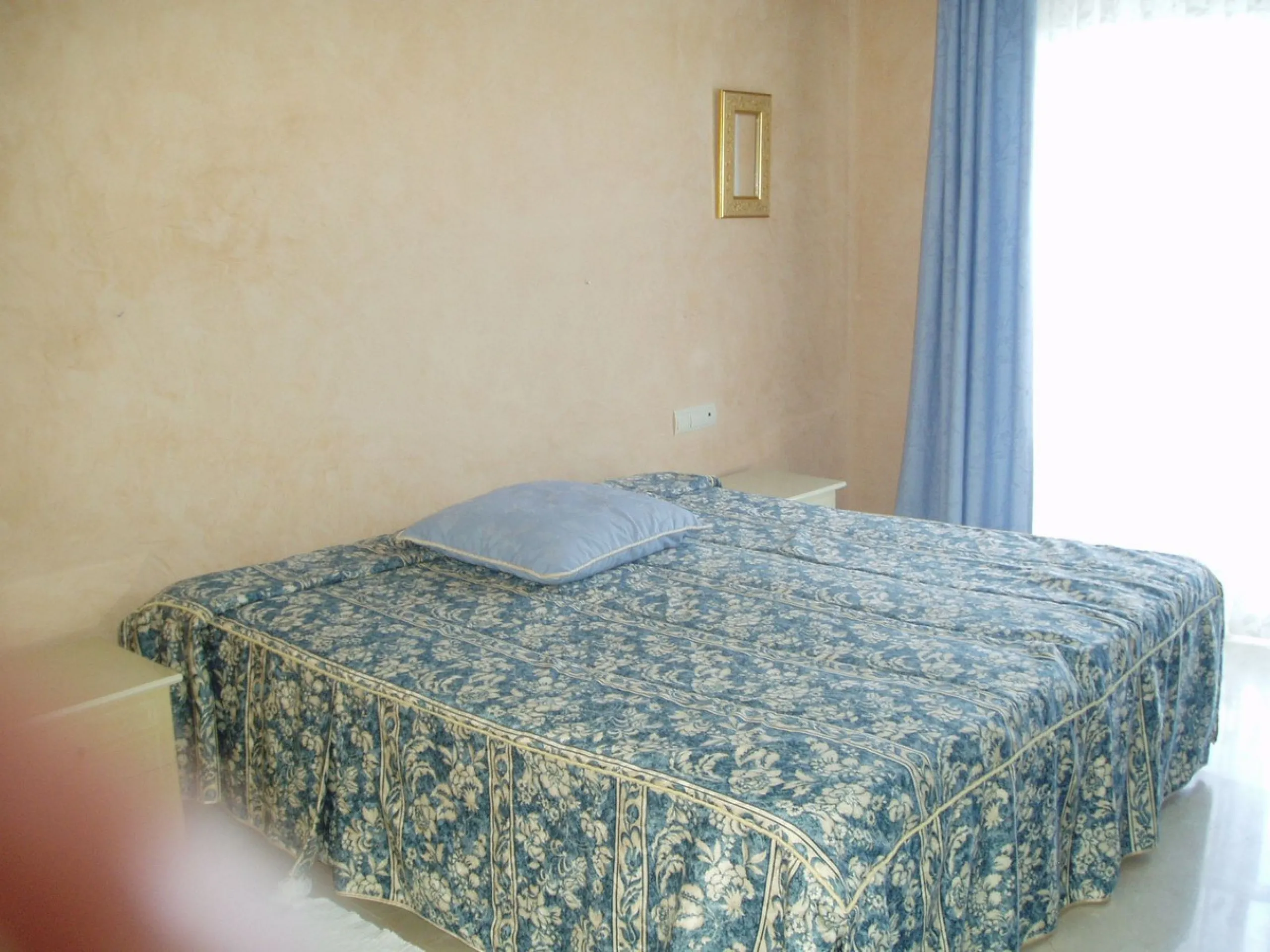 Stunning South-Facing Townhouse Near the Beach and Laguna Village – Motivated Seller!