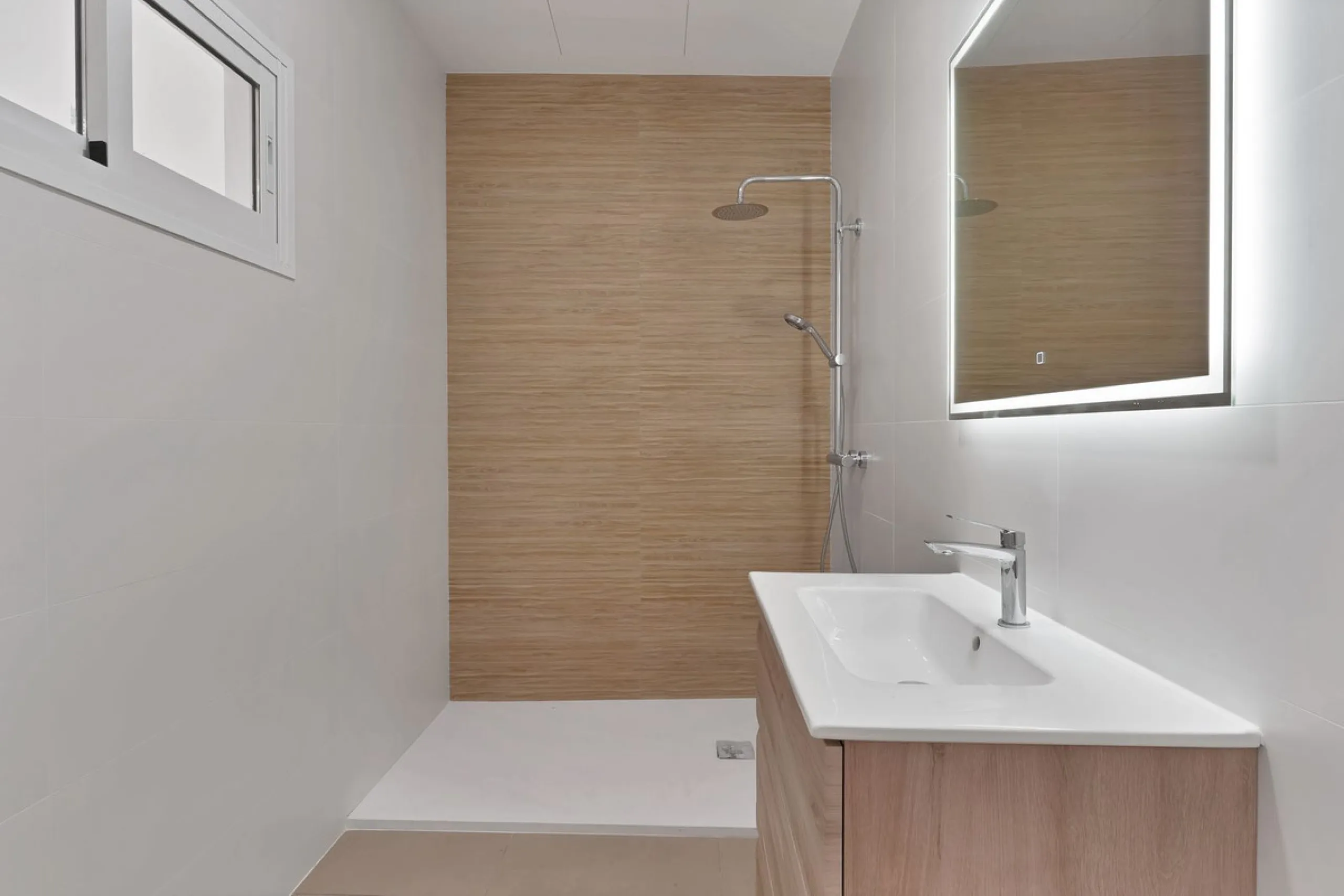 Townhouse for sale in Malaga - Charming and modern