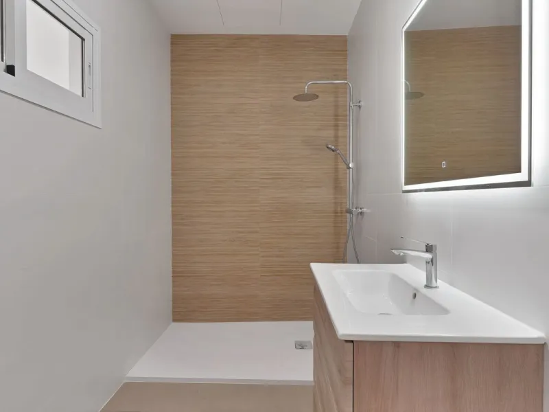 Townhouse for sale in Malaga - Charming and modern