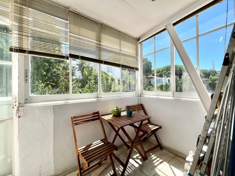 Apartment - Top Floor Apartment в продаже в Marbella, Málaga. В доме 3 спален и 2 ванных комнат. Площадь дома 106 м²