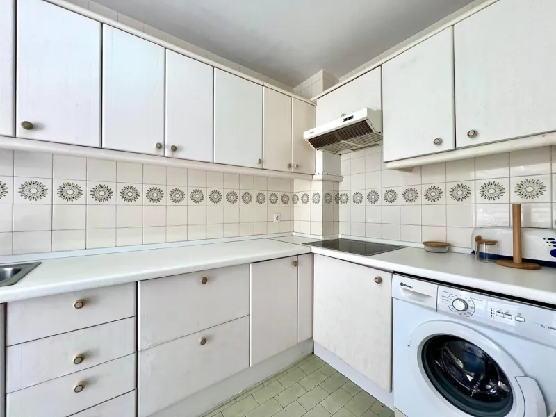 Apartment - Top Floor Apartment в продаже в Marbella, Málaga. В доме 3 спален и 2 ванных комнат. Площадь дома 106 м²