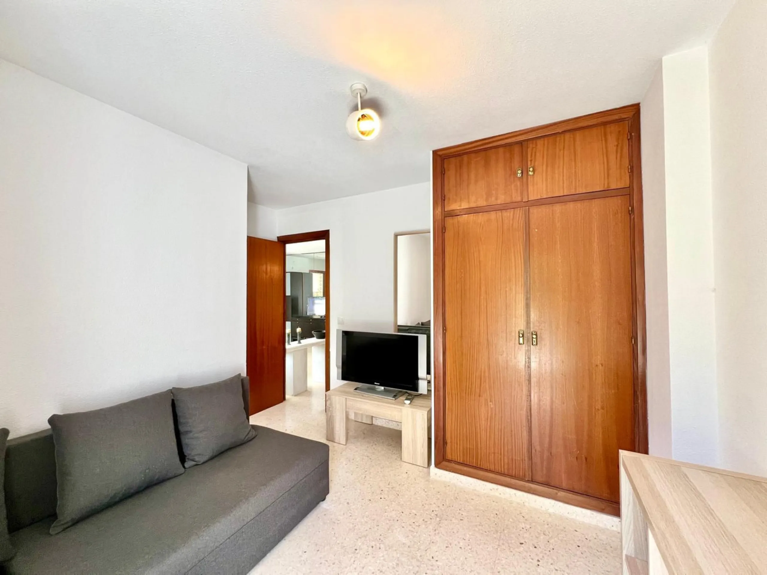 Apartment - Top Floor Apartment в продаже в Marbella, Málaga. В доме 3 спален и 2 ванных комнат. Площадь дома 106 м²