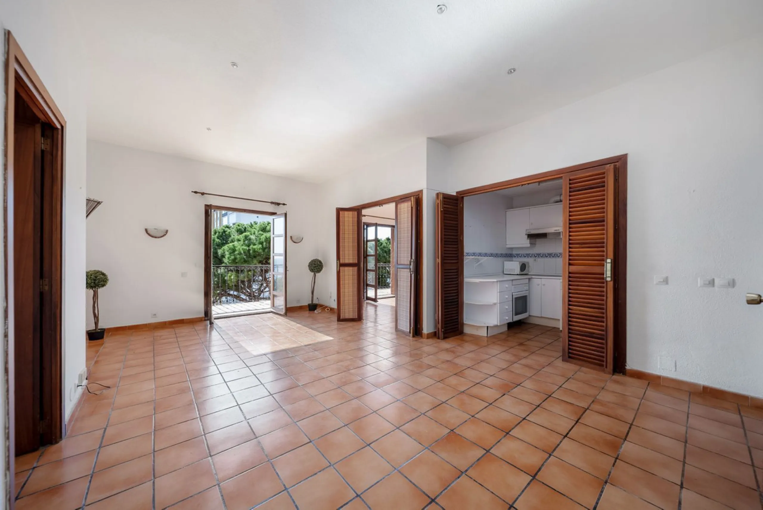 Apartment - Middle Floor Apartment в продаже в Mijas, Málaga. В доме 2 спален и 2 ванных комнат. Площадь дома 75 м²