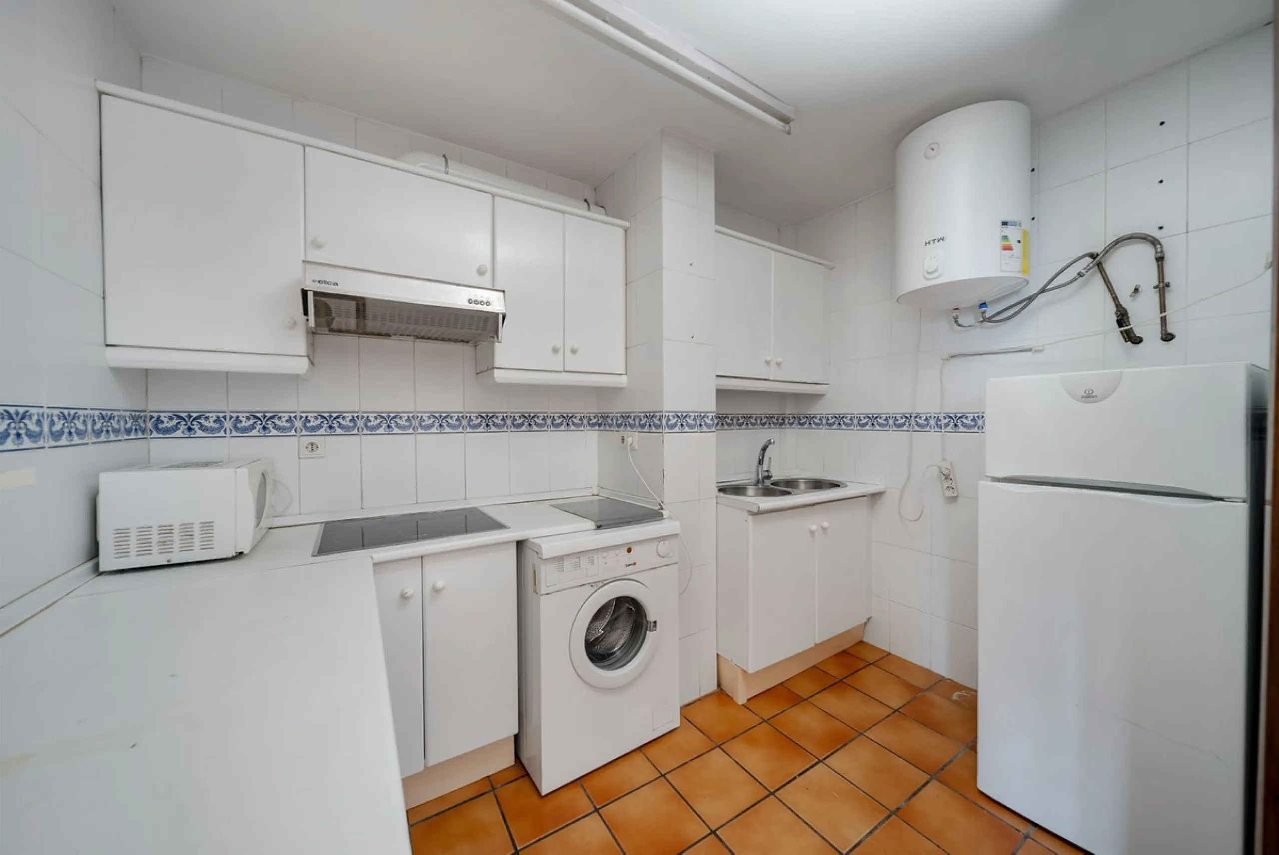 Apartment - Middle Floor Apartment в продаже в Mijas, Málaga. В доме 2 спален и 2 ванных комнат. Площадь дома 75 м²