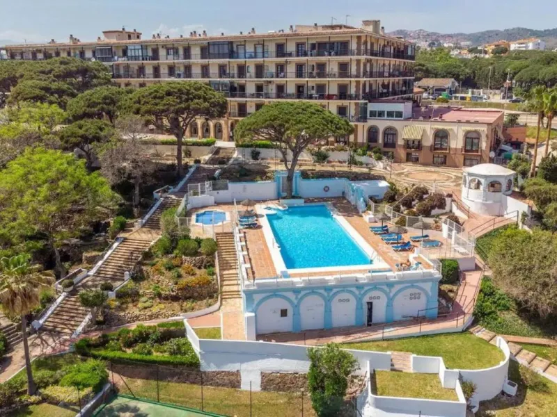 Apartment - Middle Floor Apartment в продаже в Mijas, Málaga. В доме 2 спален и 2 ванных комнат. Площадь дома 75 м²