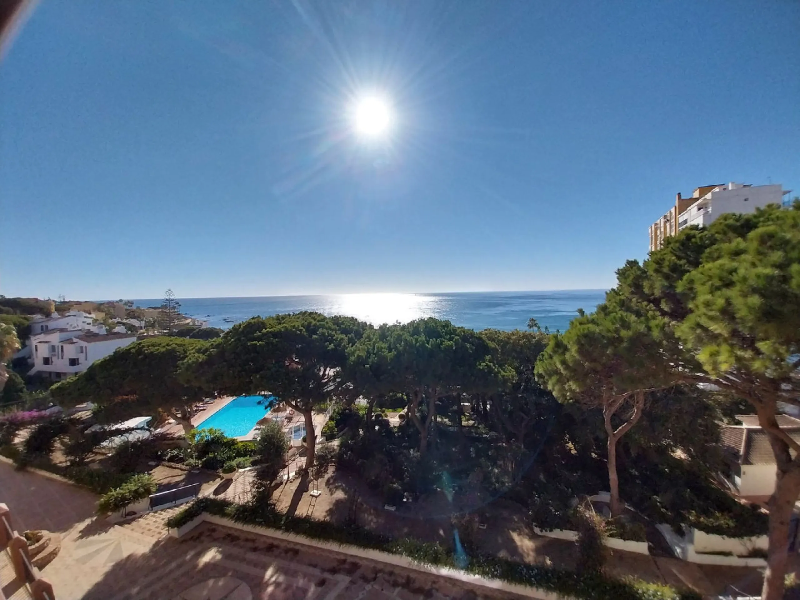 Apartment - Middle Floor Apartment в продаже в Mijas, Málaga. В доме 2 спален и 2 ванных комнат. Площадь дома 75 м²