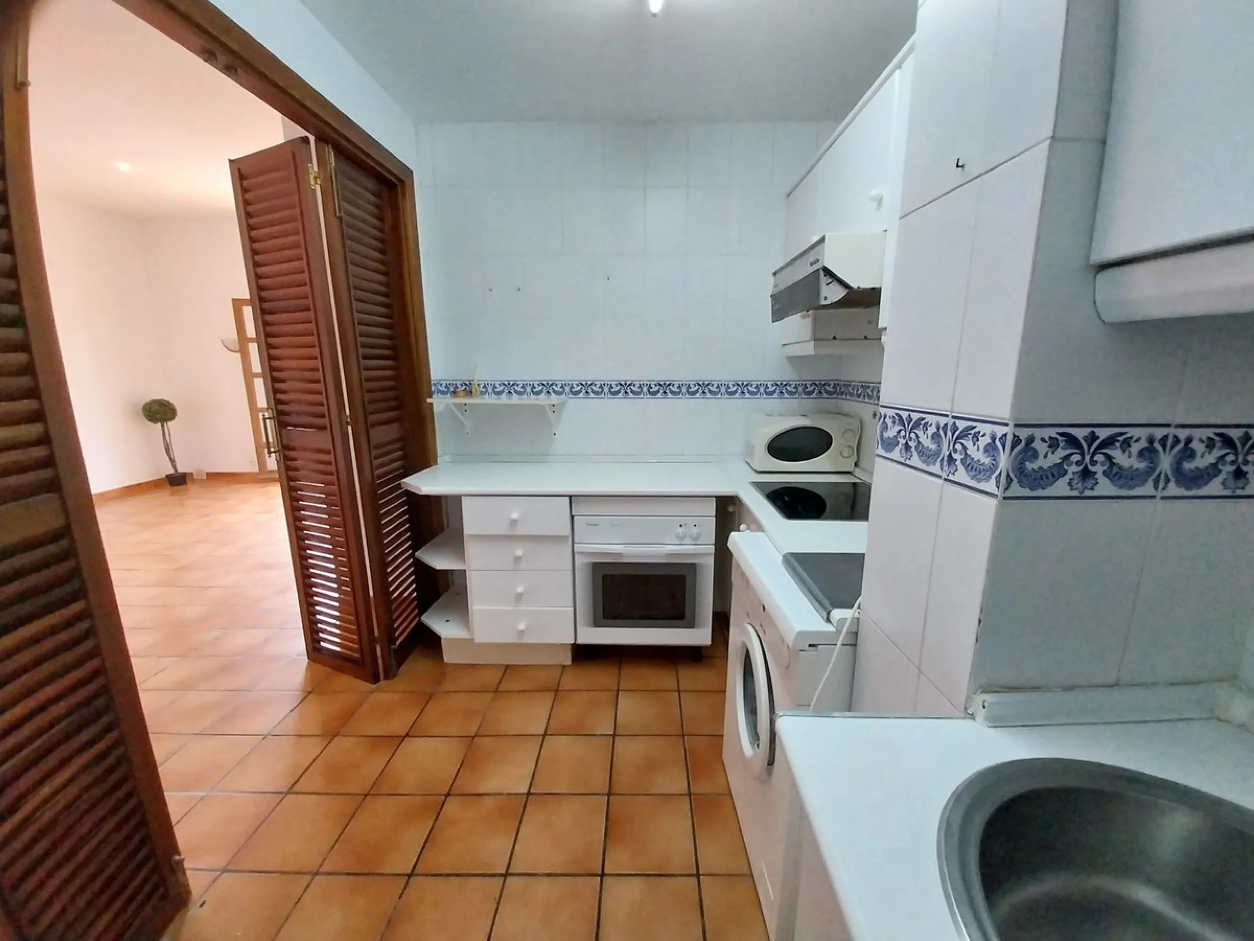Apartment - Middle Floor Apartment в продаже в Mijas, Málaga. В доме 2 спален и 2 ванных комнат. Площадь дома 75 м²
