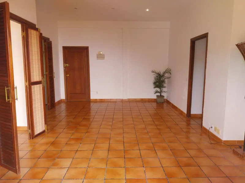 Apartment - Middle Floor Apartment в продаже в Mijas, Málaga. В доме 2 спален и 2 ванных комнат. Площадь дома 75 м²