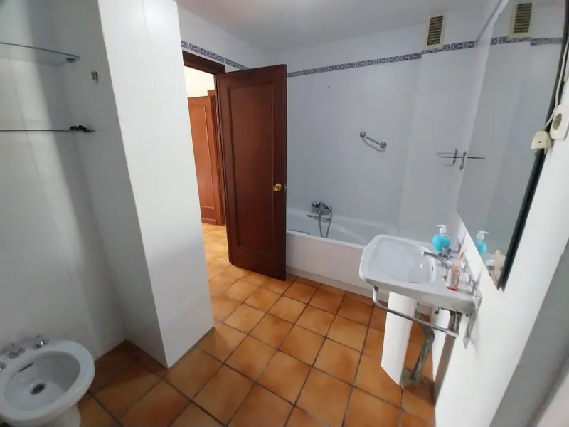 Apartment - Middle Floor Apartment в продаже в Mijas, Málaga. В доме 2 спален и 2 ванных комнат. Площадь дома 75 м²