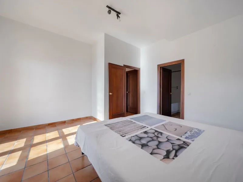 Apartment - Middle Floor Apartment в продаже в Mijas, Málaga. В доме 2 спален и 2 ванных комнат. Площадь дома 75 м²