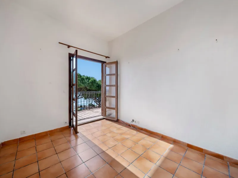 Apartment - Middle Floor Apartment в продаже в Mijas, Málaga. В доме 2 спален и 2 ванных комнат. Площадь дома 75 м²