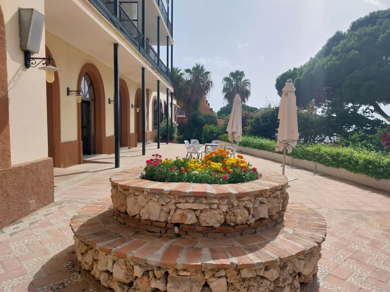 Apartment - Middle Floor Apartment в продаже в Mijas, Málaga. В доме 2 спален и 2 ванных комнат. Площадь дома 75 м²