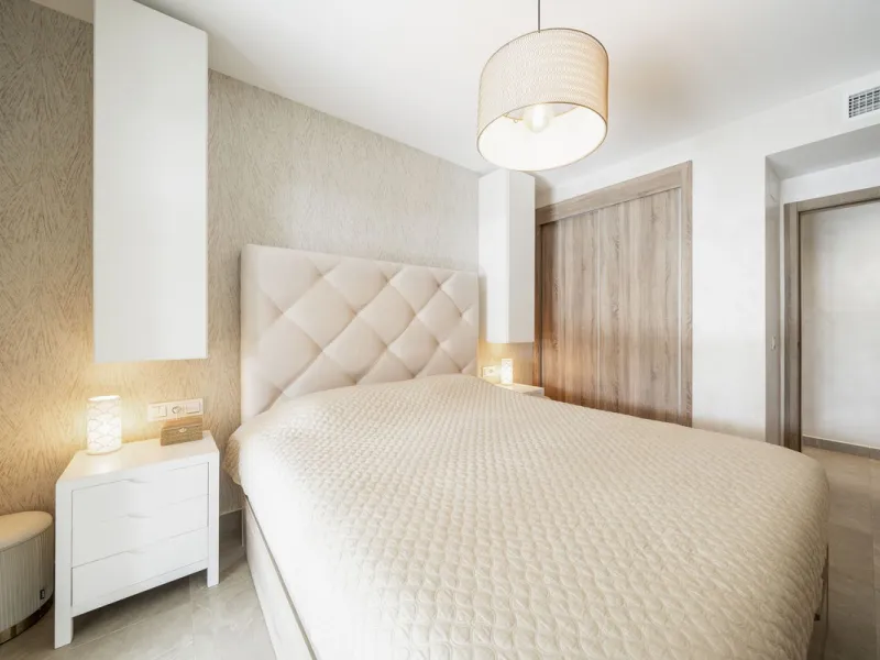 Elegant 3-Bedroom Apartment in Sunny Golf, Estepona