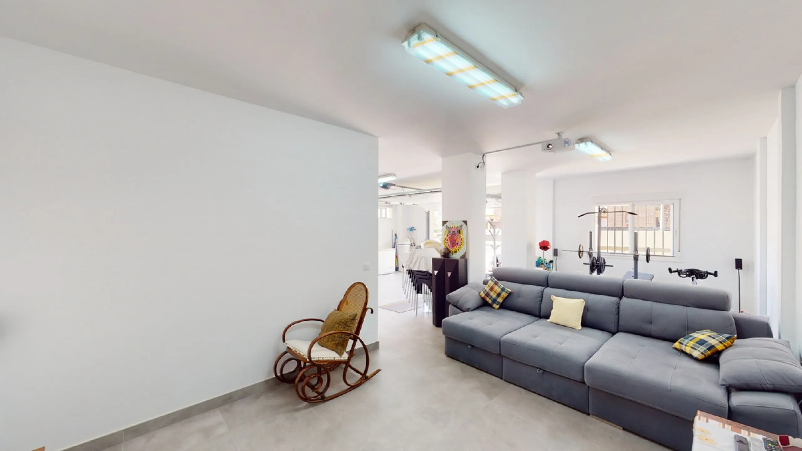 House - Semi-Detached House в продаже в Vélez-Málaga, Málaga. В доме 3 спален и 4 ванных комнат. Площадь дома 267 м². Площадь участка 320 м²