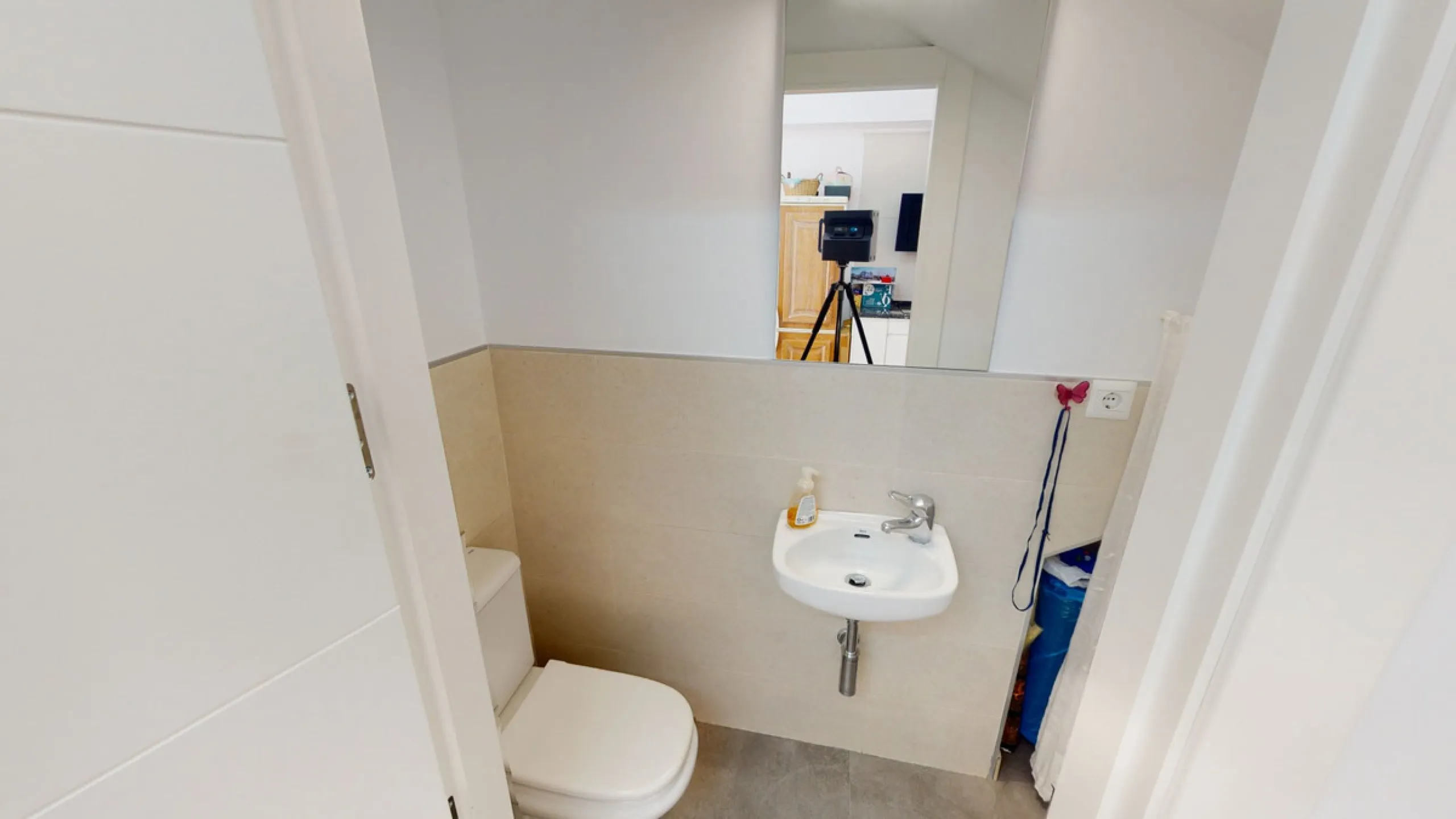 House - Semi-Detached House в продаже в Vélez-Málaga, Málaga. В доме 3 спален и 4 ванных комнат. Площадь дома 267 м². Площадь участка 320 м²