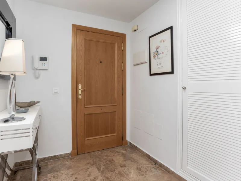 For sale: an exclusive apartment located in one of the most sought-after residential areas of Nueva Alcántara, San Pedro de Alcántara.
