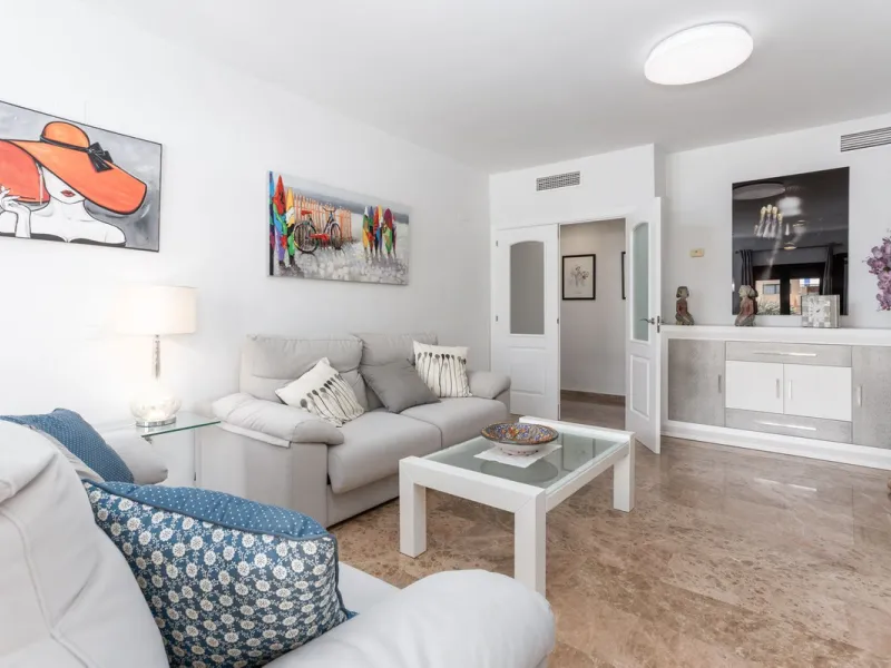For sale: an exclusive apartment located in one of the most sought-after residential areas of Nueva Alcántara, San Pedro de Alcántara.