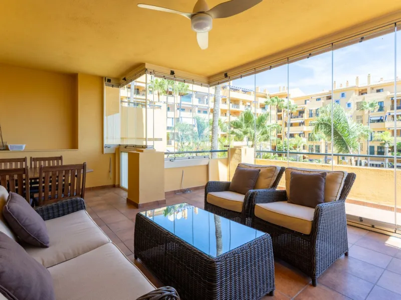 For sale: an exclusive apartment located in one of the most sought-after residential areas of Nueva Alcántara, San Pedro de Alcántara.