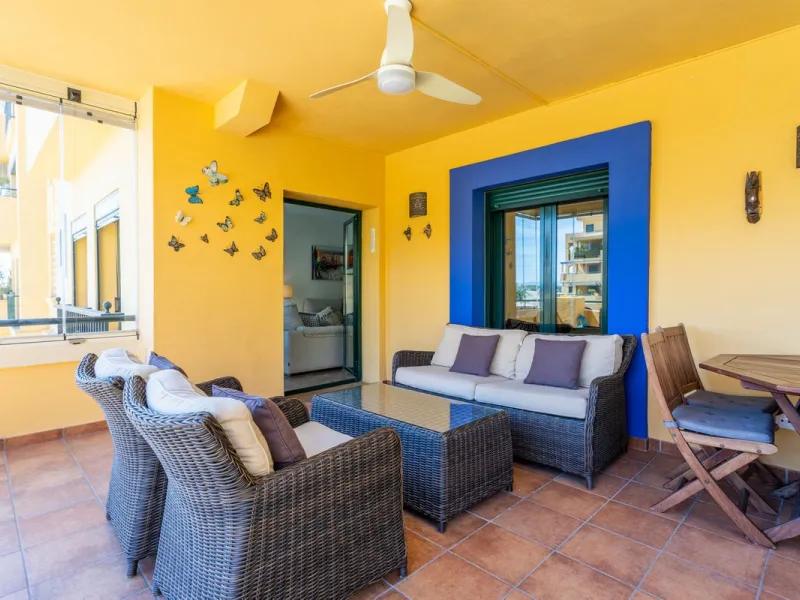 For sale: an exclusive apartment located in one of the most sought-after residential areas of Nueva Alcántara, San Pedro de Alcántara.